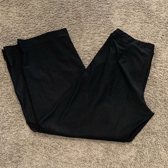 Lucy wide leg work out pants - Picture 1 of 4